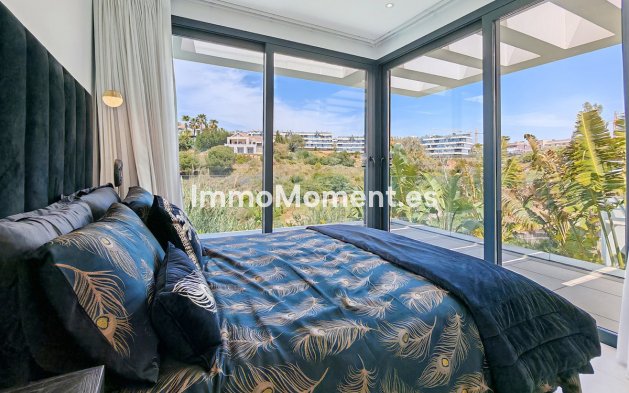 Wiederverkauf - Freistehende Villa - Estepona  - Estepona Centro