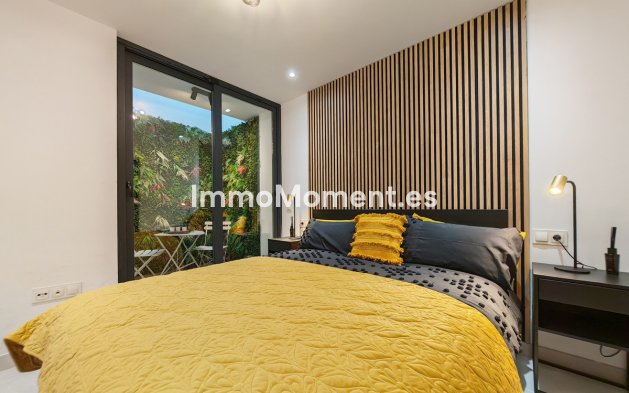 Wiederverkauf - Freistehende Villa - Estepona  - Estepona Centro