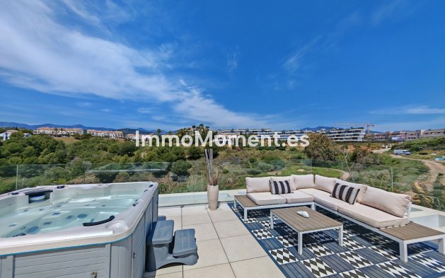 Wiederverkauf - Freistehende Villa - Estepona  - Estepona Centro