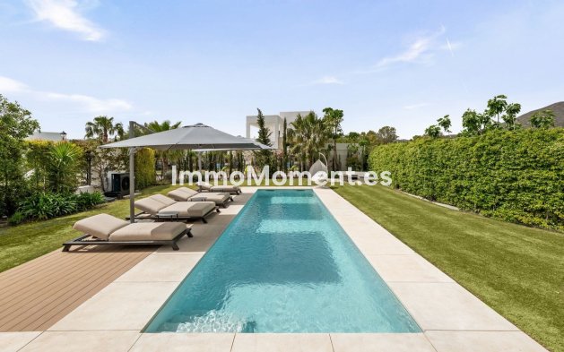 Resale - Detached villa - Mijas - La Cala Golf