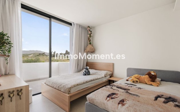 Resale - Detached villa - Mijas - La Cala Golf