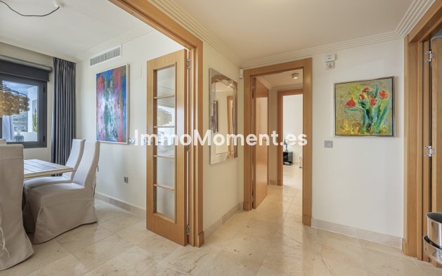 Resale - Apartment - Benahavís - Benahavís Centro