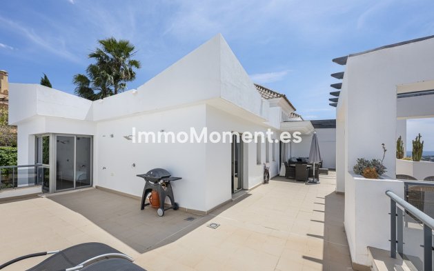 Resale - Apartment - Benahavís - Benahavís Centro