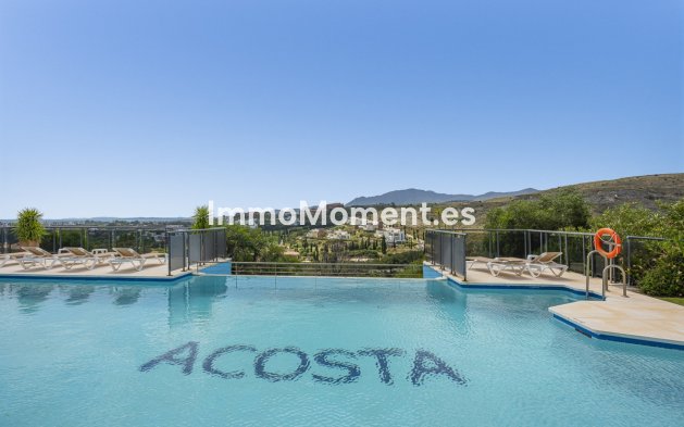Resale - Apartment - Benahavís - Benahavís Centro