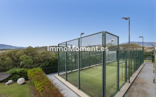 Resale - Apartment - Benahavís - Benahavís Centro