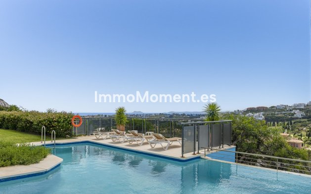 Resale - Apartment - Benahavís - Benahavís Centro