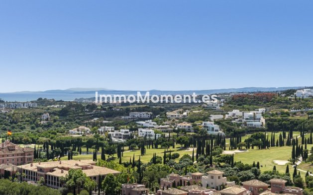 Resale - Apartment - Benahavís - Benahavís Centro
