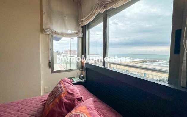 Wiederverkauf - Wohnung - Torrevieja - Playa de los Locos
