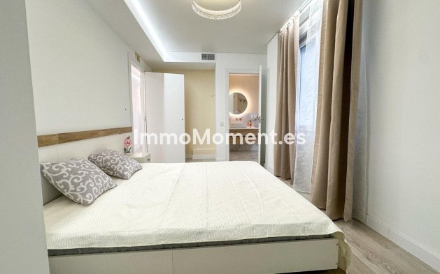 Wiederverkauf - Wohnung - Torrevieja - Torrevieja Centro