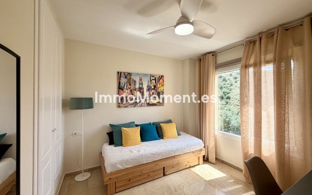Resale - Apartment - Mijas - Calahonda