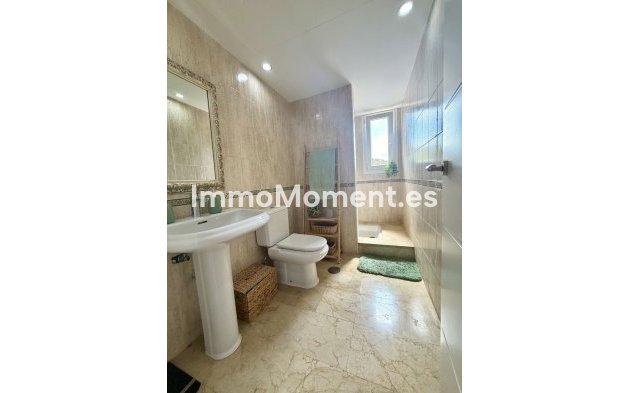 Resale - Apartment - Mijas - Calahonda