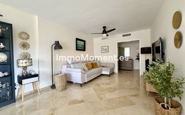 Resale - Apartment - Mijas - Calahonda