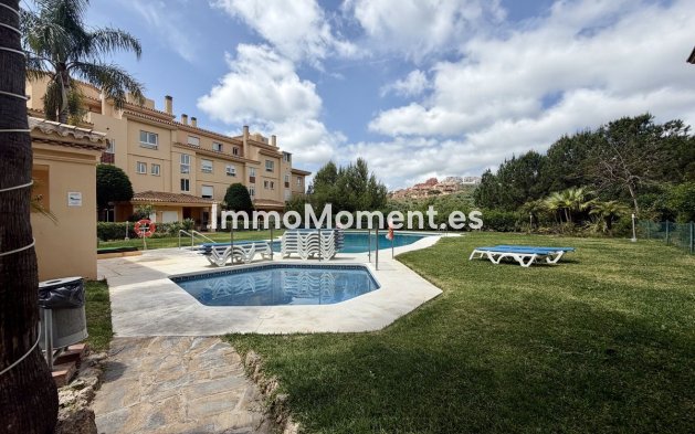 Resale - Apartment - Mijas - Calahonda