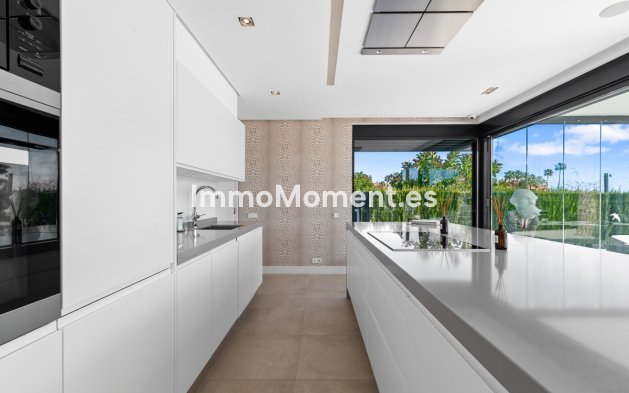 Wiederverkauf - Freistehende Villa - Marbella - Los Monteros