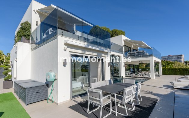 Wiederverkauf - Freistehende Villa - Marbella - Los Monteros