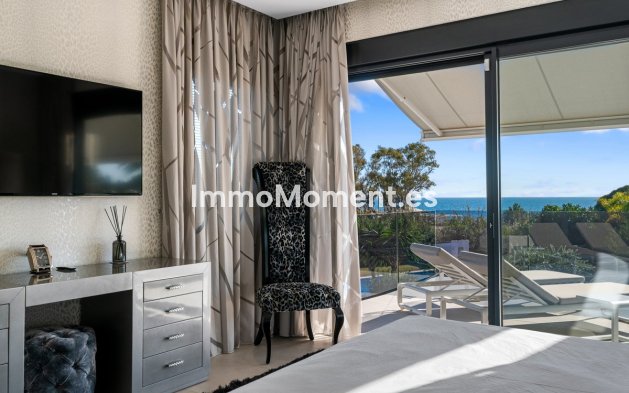 Wiederverkauf - Freistehende Villa - Marbella - Los Monteros