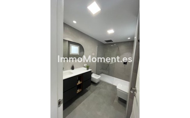 Reventa - Apartamento - Estepona  - Estepona Centro