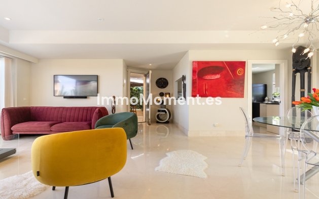 Revente - Appartement - Casares - Doña Julia