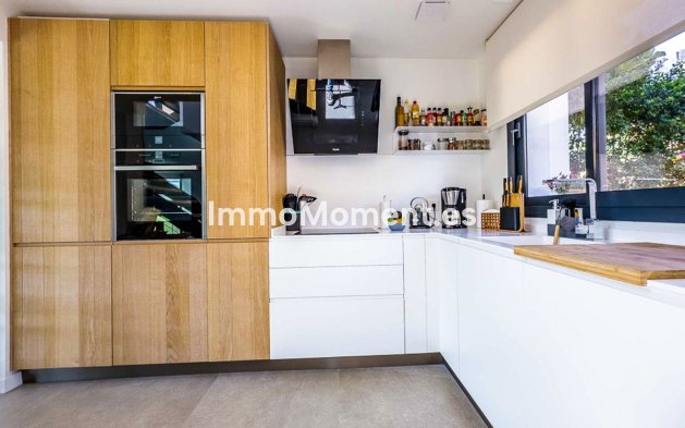 Resale - Detached villa - Marbella - Marbella Centro