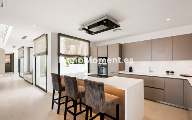 Resale - Detached villa - Benahavís - Benahavís Centro