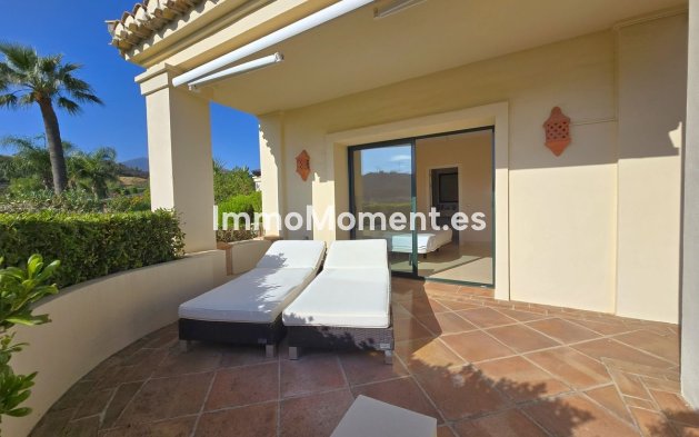 Resale - Apartment - Benahavís - Benahavís Centro