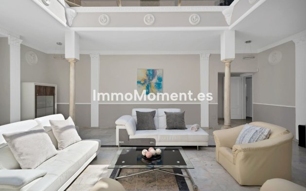 Resale - Detached villa - Marbella - Marbella Centro