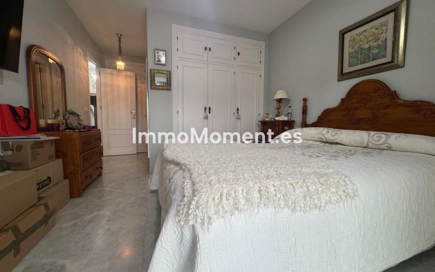 Revente - Maison mitoyenne - Estepona  - Atalaya