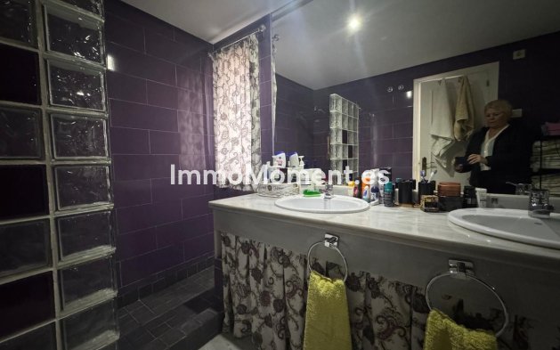 Revente - Maison mitoyenne - Estepona  - Atalaya