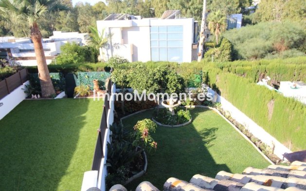 Revente - Maison mitoyenne - Estepona  - Atalaya