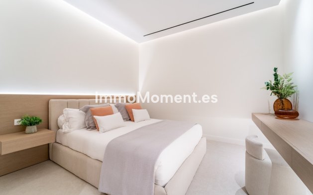 Wiederverkauf - Freistehende Villa - Marbella - Los Monteros