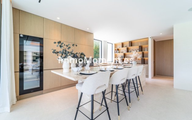 Wiederverkauf - Freistehende Villa - Marbella - Los Monteros