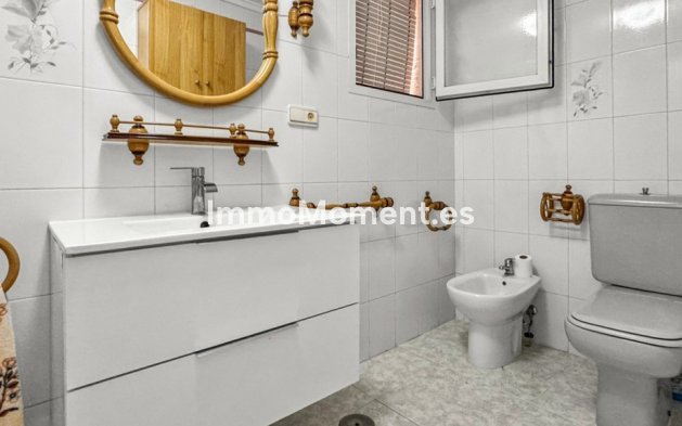 Wiederverkauf - Wohnung - Torrevieja - Playa de los Locos