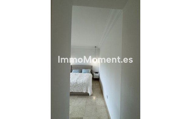 Revente - Appartement - Marbella - Nueva Andalucía