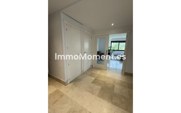 Revente - Appartement - Marbella - Nueva Andalucía