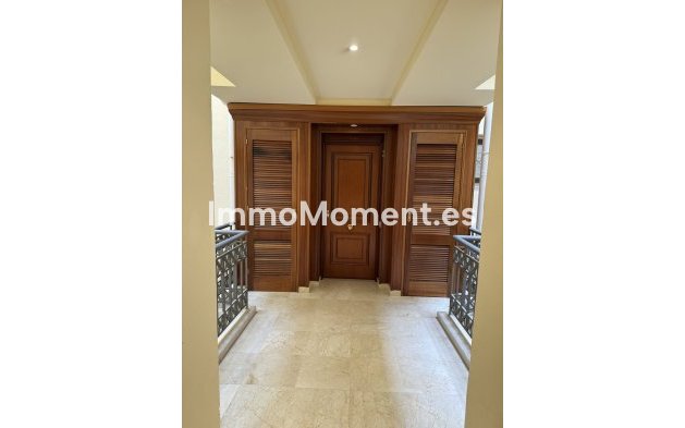 Revente - Appartement - Marbella - Nueva Andalucía