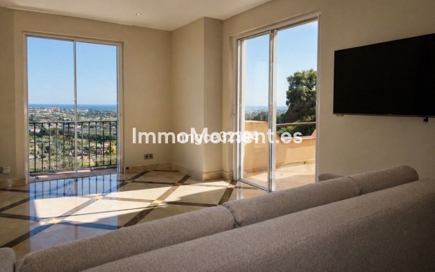 Resale - Apartment - Benahavís - Benahavís Centro