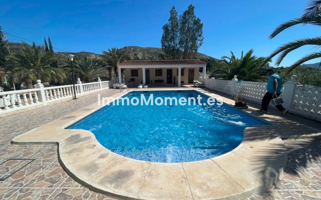 Resale - Country house - Elda - Elda Centro