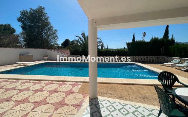 Resale - Country house - Elda - Elda Centro