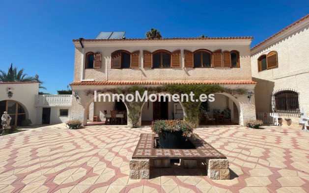 Resale - Country house - Elda - Elda Centro