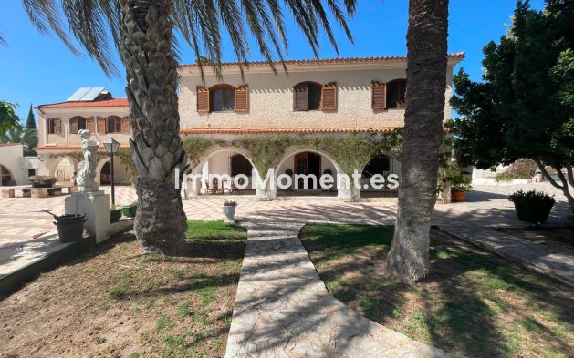 Resale - Country house - Elda - Elda Centro