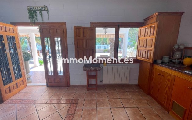 Resale - Country house - Elda - Elda Centro
