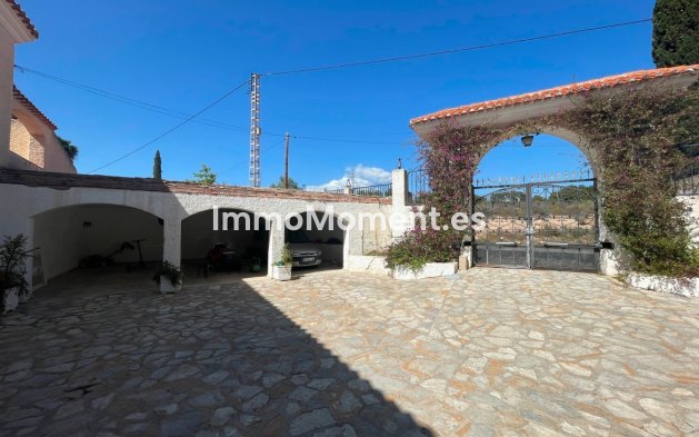 Resale - Country house - Elda - Elda Centro