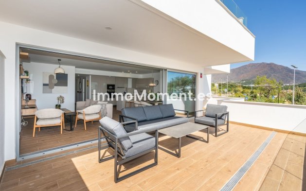 Resale - Apartment - Estepona - Estepona Centro