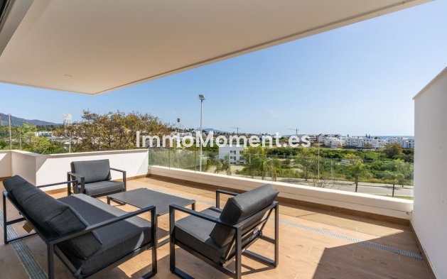 Resale - Apartment - Estepona - Estepona Centro