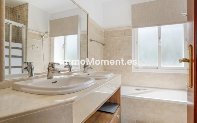 Resale - Detached villa - Mijas - Cerros del Aguila