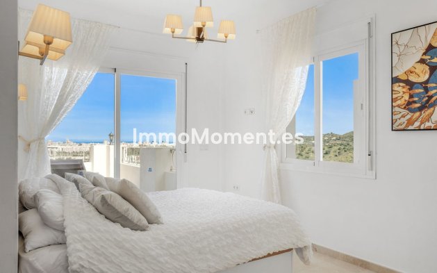Resale - Detached villa - Mijas - Cerros del Aguila