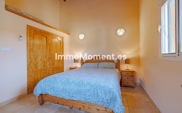 Revente - Maison de campagne - Intérieur                       - Coín