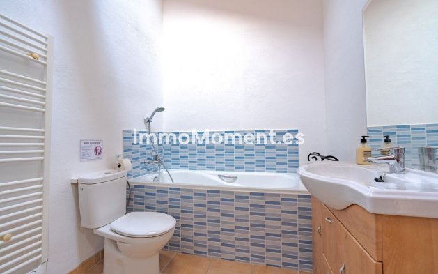 Revente - Maison de campagne - Intérieur                       - Coín