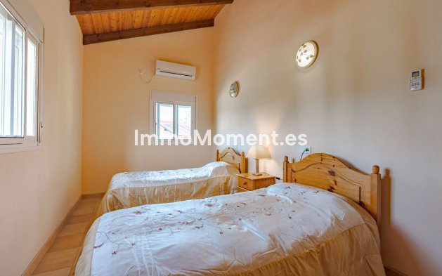 Revente - Maison de campagne - Intérieur                       - Coín
