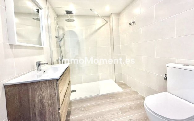 Resale - Apartment - Marbella - Elviria